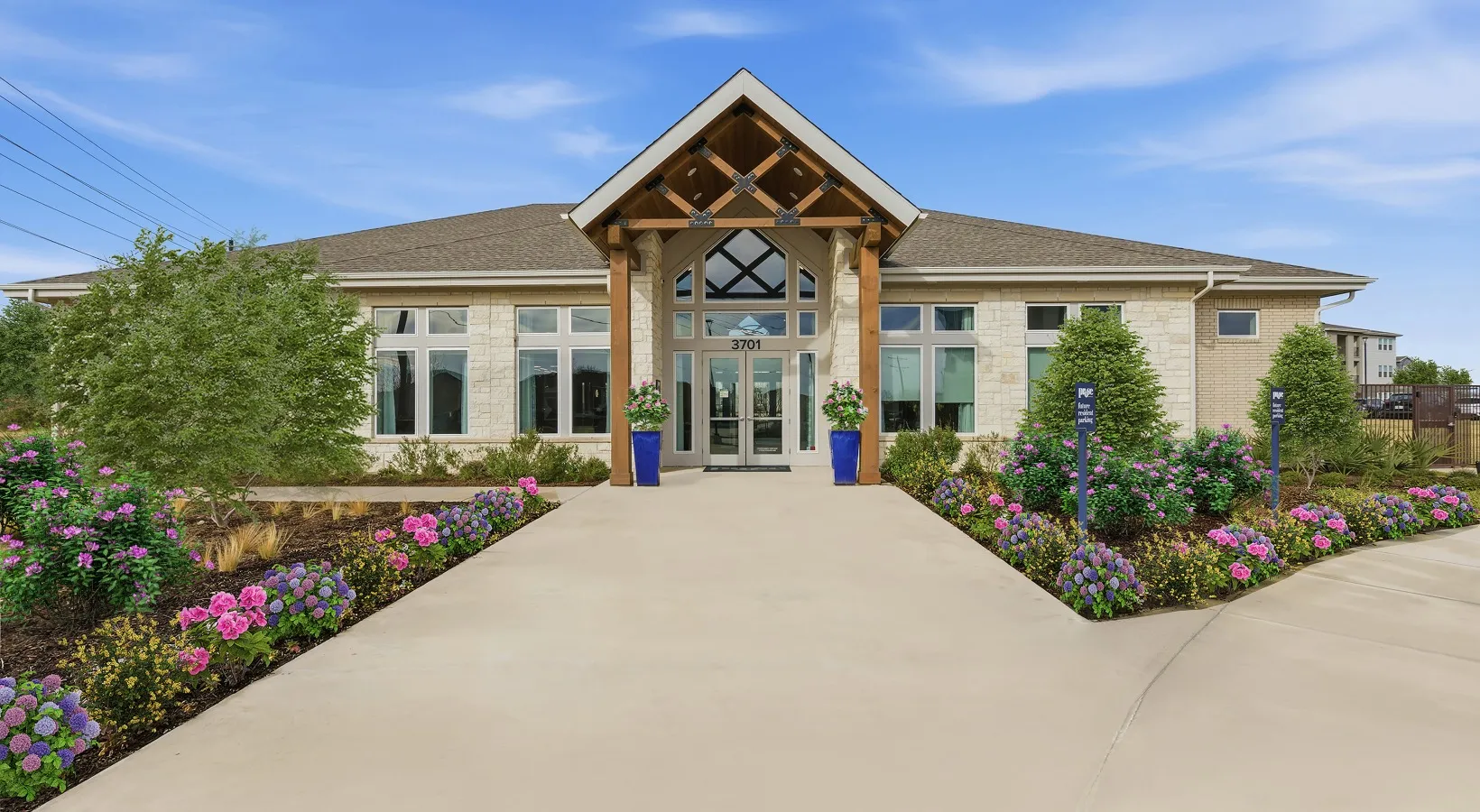 Leasing office