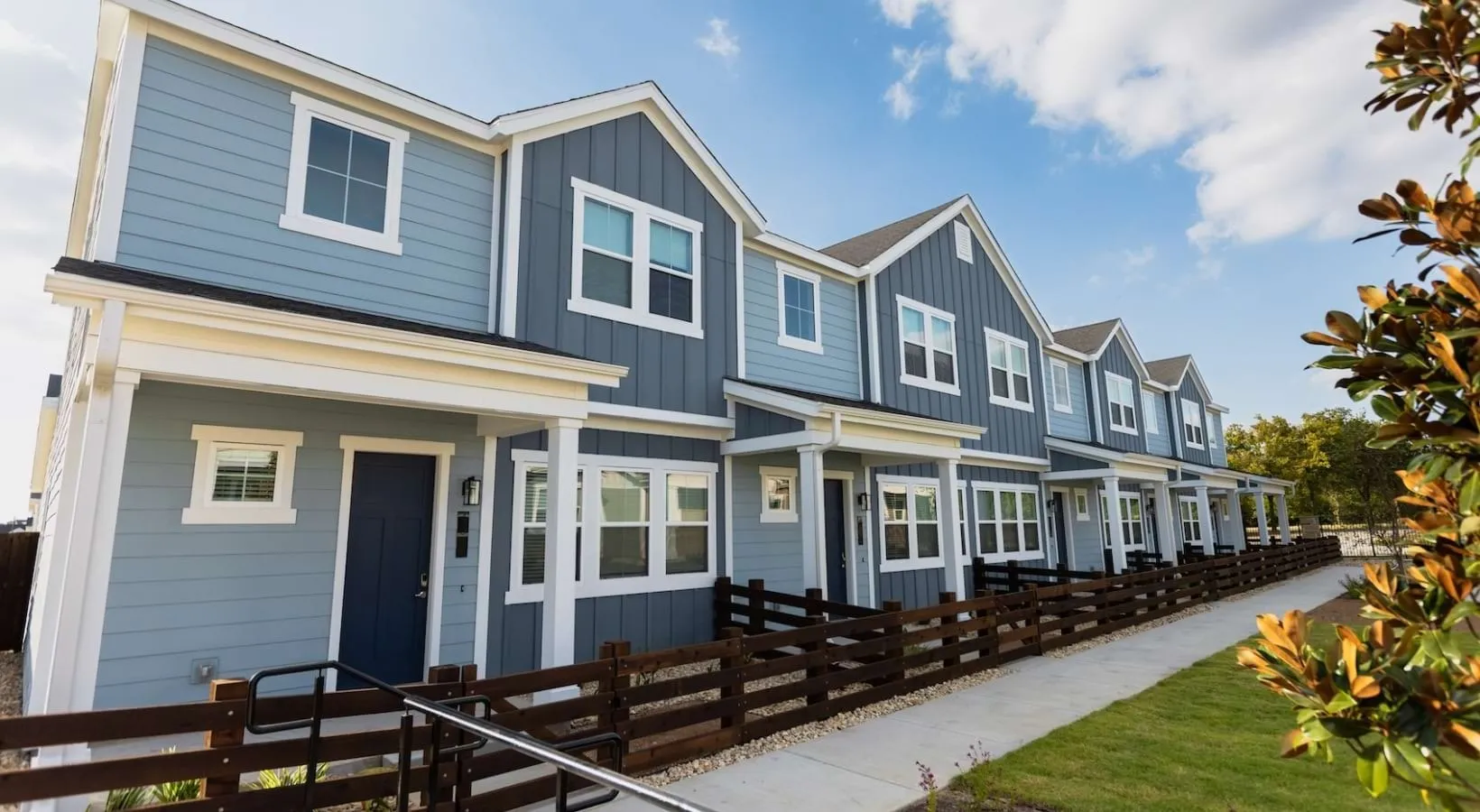 Home exteriors and streetscape