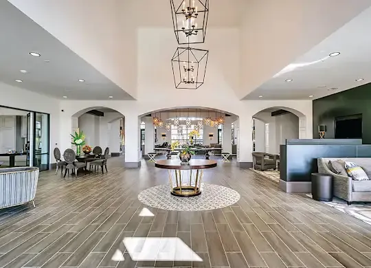 The Huntington Apartments