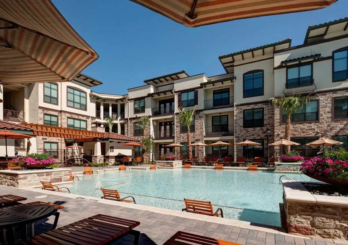 Allura Las Colinas