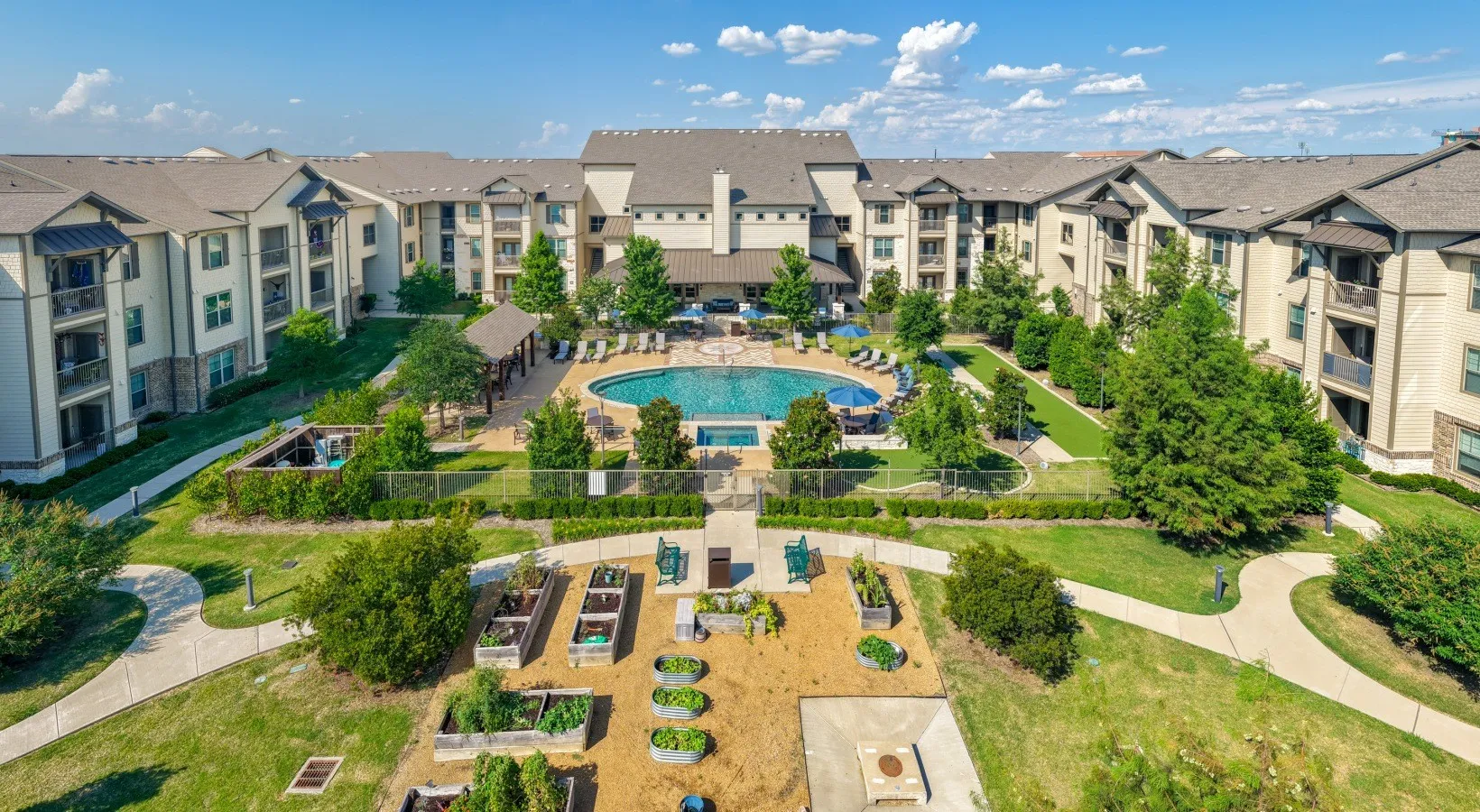 Swimming Pool at Alders Rockwall