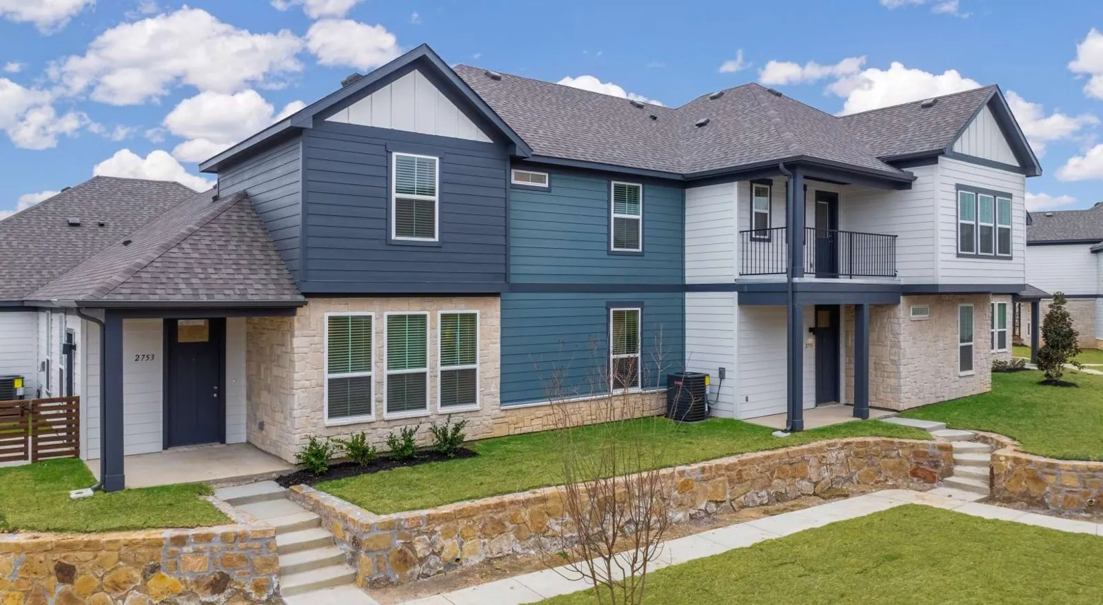 The Latimer and Owens Home Plan at Canvas at Midlothian