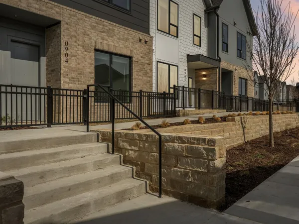 Crestview Townhomes