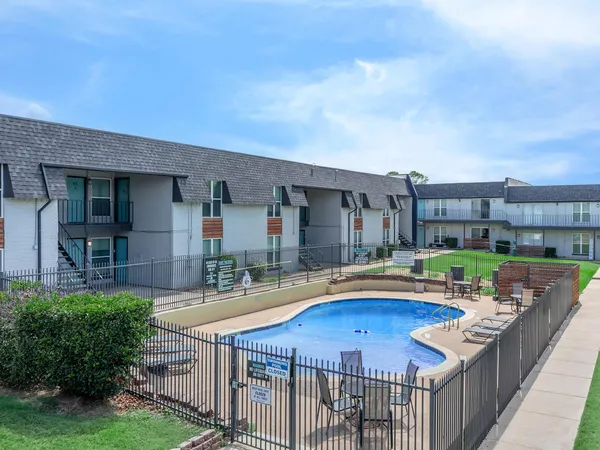 Fleetwood Apartments