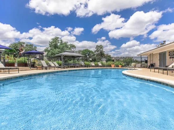 Barton Hills Apartments